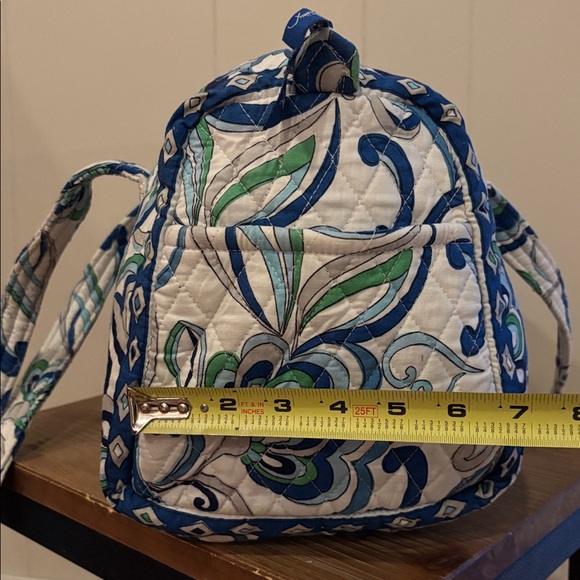 Vera Bradley small travel duffel bag in Mediterranean White - Picture 2 of 5